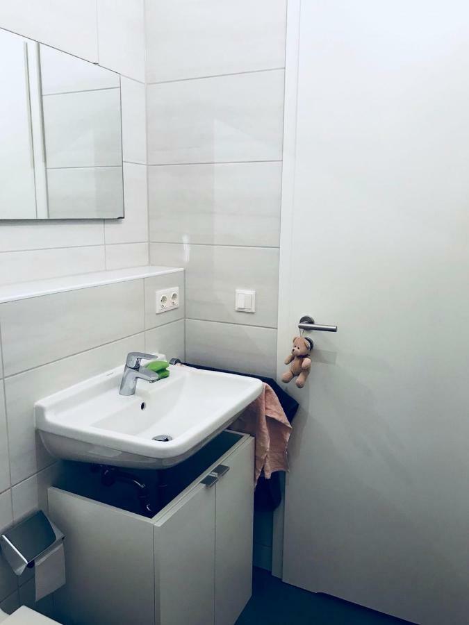 Ruhiges Einzelappartement An Tud & Stadtzentrum Дрезден Екстериор снимка